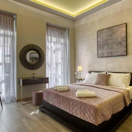 Apartamento Plaka Filotheis House B Atenas Exterior foto
